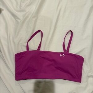Seamless Magenta Stretch Bralette with Adjustable Straps